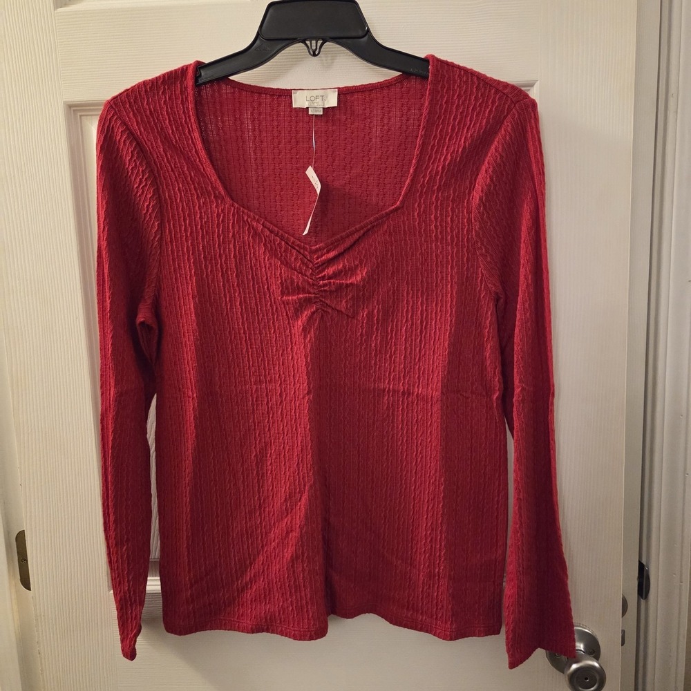 Loft sz L red textured long slv t-shirt NWT casual basic everyday sweetheart